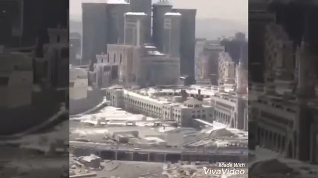 По Священным Улицам Мекки в Саудовской Аравии. смотреть онлайн