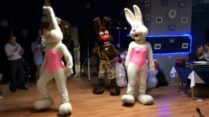 Танец Новогодних Зайчиков