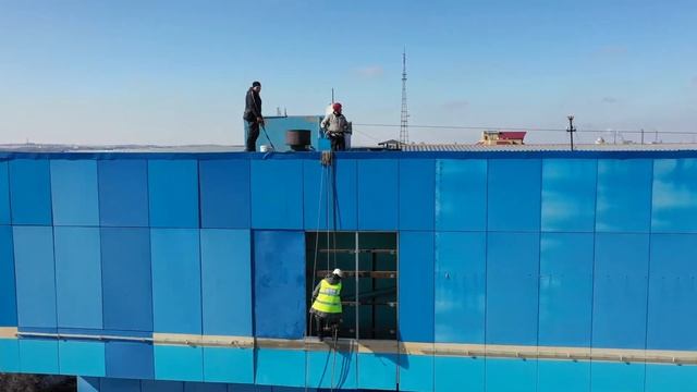 Антон Аполлонов - Песня промышленных альпинистов