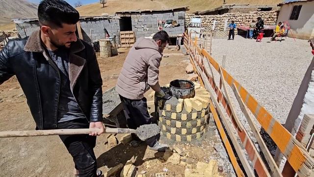 rural life . Seeing and visiting 🫂 Nowruz Eid in the Peren family #villagelife смотреть онлайн