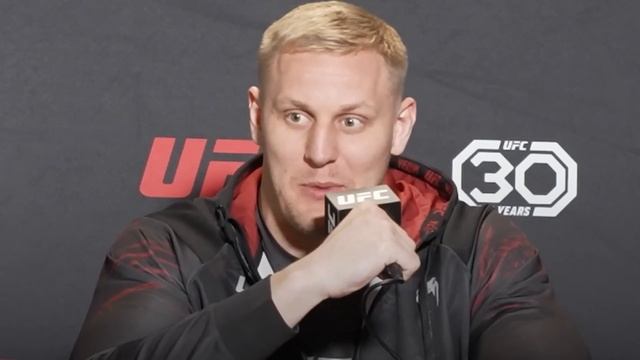 Его соперники были недвижимостью! Павлович - Блейдс конференция перед боем смотреть онлайн