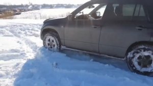 Test drive the Suzuki Grand Vitara and the Mitsubishi Pajero  Who is better on snow covered roads