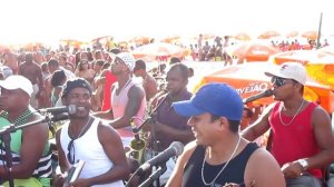 Samba na praia da ribeira - Salvador - Brasil 2013