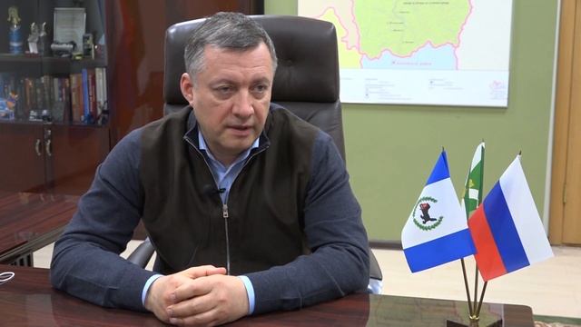 Губернатор Иркутской области Игорь Кобзев ответил на волнующие жителей Усть-Кута вопросы смотреть онлайн