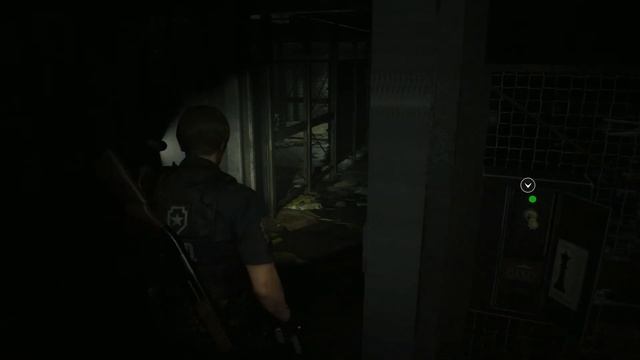 Resident Evil 2. Находим штекера в форме ферзя и короля. смотреть онлайн