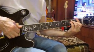 А где-то гуляет радость -Ю.Антонов (как играть нп гитаре аккорды Dm )