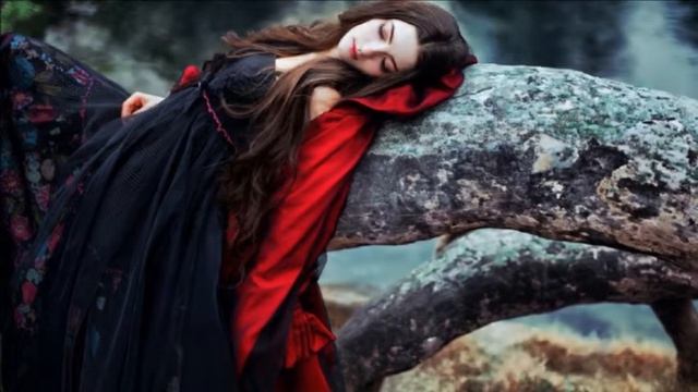 Dj BaKaL- NeVeR Let HeR sLiP AwAy