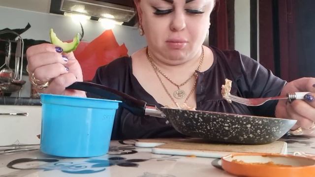 приятного аппетита 😋 смотреть онлайн