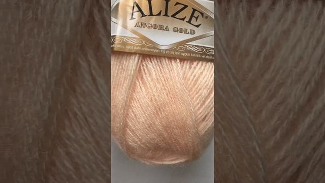 Подробный обзор пряжи Alize Angora Gold(Полушерсть с ангорой) №681 Светло-персиковый