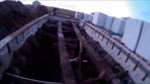 26  Заливка крышки погреба