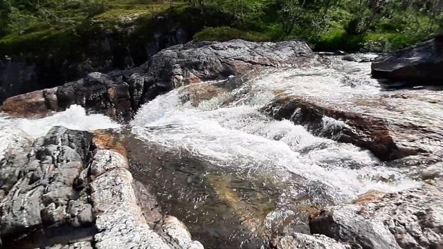 р. МАЛАЯ ТИТОВКА ВОДОПАД 08. 07. 2021 смотреть онлайн