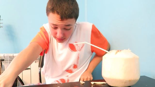 Как НЕ се отваря кокос (провал) смотреть онлайн