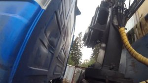 Маз манипулятор Перевозка бытовки кму с пультом