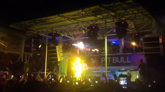 Макс Корж - Мотылёк Севастополь 18.07.2013 смотреть онлайн