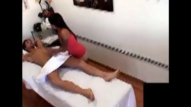 DIRTY WHITE - ТАЙСКИЙ МАССАЖ (ОКТЯБРЬСКИЙ СТЁБ 2015) смотреть онлайн