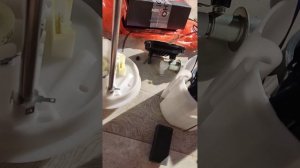 FORD MONDEO 4 2011 год ecoboost/выносной фильтр тонкой очистки/ошибка P2636/низкое давление топлива