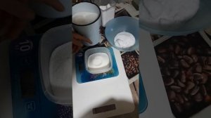 Консервируем огурцы на зиму с уксусной эссенцией.