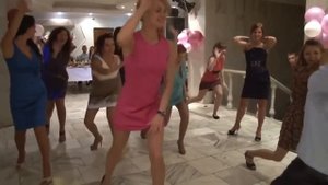 Света, не мешай! Тамада и девушки зажигают на свадьбе