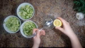 Овощной салат "Весенний" / Вкусный салат за 5 минут ☺