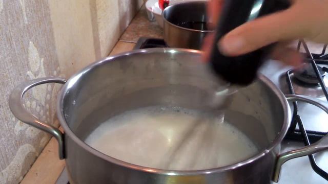 Торт "Женский каприз" ореховые коржи и нежный молочный крем смотреть онлайн