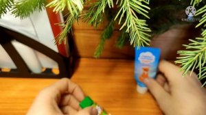 Лечим трещины возле ногтя