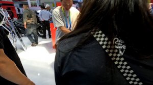 Выставка CHINA MOTOR. Часть 66. Кофры багажные GIVI, SHAD.