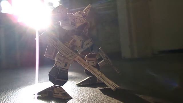 Front Mission papercraft (sun effects) смотреть онлайн