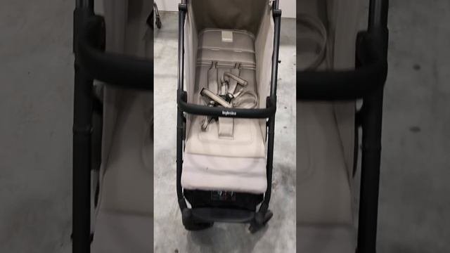 Безопасная чистка детской коляски!