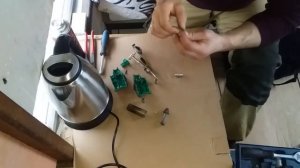 Слабо горит газовая горелка. Чистка жиклера газовой туристической горелки.