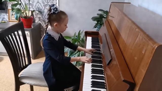 Сталькова Ольга г Новый Уренгой Старинная французская песенка смотреть онлайн