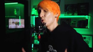 Frederic "oddloop" (на русском от @Jackie_O )