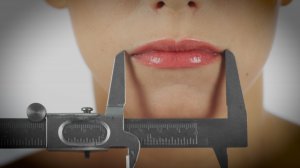 Главное, чтобы в кресле не умерла: что известно о «секте серых косметологов» Емельяна Брауде