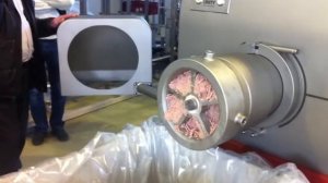 Волчок для замороженных блоков / Device for crushing of the whole meat blocks of a deep freezing