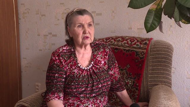 Николай Любимов наградил ветерана службы скорой помощи смотреть онлайн