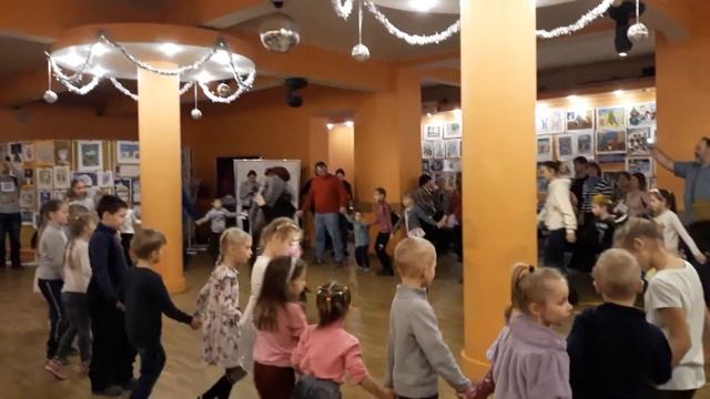 Мои маленькие видео из моей жизни! Семейный отдых в КЦ Троицкий, СПб смотреть онлайн