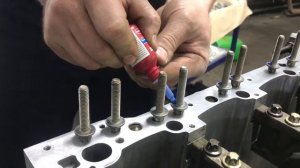 Сборка мотора m278 w221 4,7 biturbo после гильзовки.