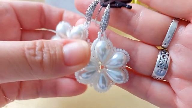 Серьги.