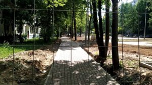 Строительство детской площадки во дворе дома 6 по ул Партизана Германа