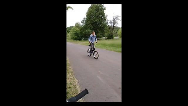 Трек (что такое лето🌴☀) смотреть онлайн