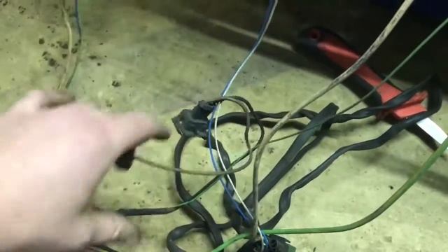 PEUGEOT 206 CC RC РЕМОНТ И ПЕРЕНОС РЕЛЕ ВЕНТИЛЯТОРА ОХЛАЖДЕНИЯ смотреть онлайн