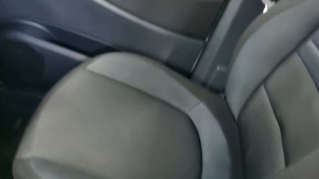 Fiat Idea 1.4 Attractive Mec 2014 Branco смотреть онлайн