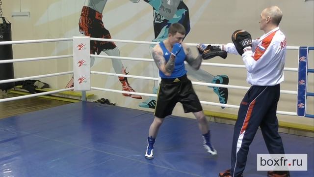 Бокс: как бить джеб. Виды джеба/Boxing: how to throw jab, types of jab смотреть онлайн