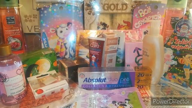 ПОДАРКИ НА НОВЫЙ ГОД/МНЕ И ОТ МЕНЯ смотреть онлайн