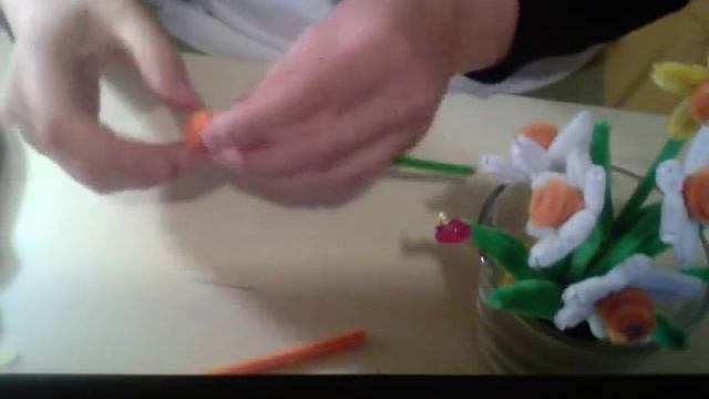 How to make a Pipe Cleaner Daffodil смотреть онлайн