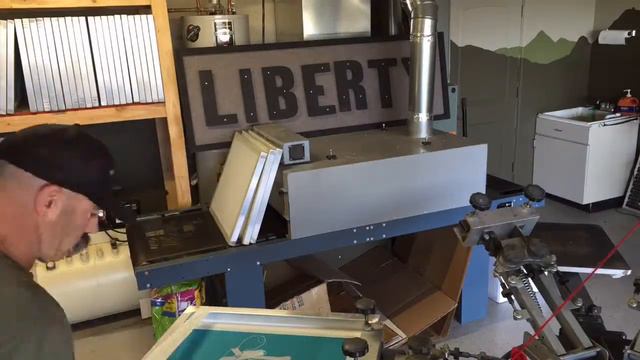 Liberty Shirt Company смотреть онлайн