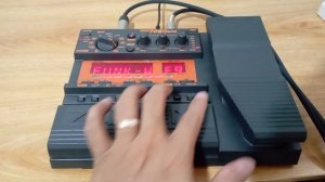 Zoom 708II Bass Multi Effects Demo