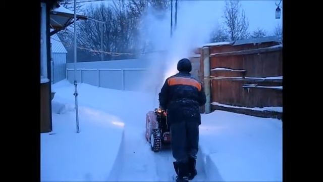 Настоящая работа снегомета