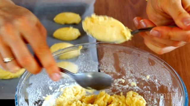 ТАК ПРОСТО! Курабье без кондитерского мешка.  СУБТИТРЫ. Бакинское печенье.   Саша Солтова