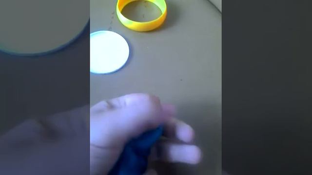 Обзор на стеклянный лизун смотреть онлайн