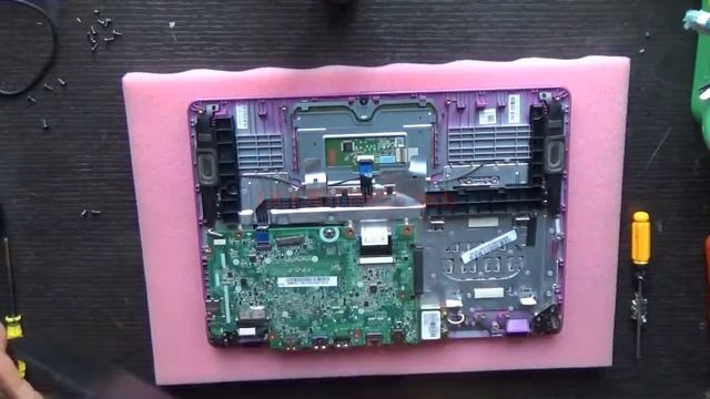 Acer Aspire E3-111 Battery Replace. смотреть онлайн